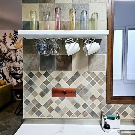 Pandora House Апартаменты *