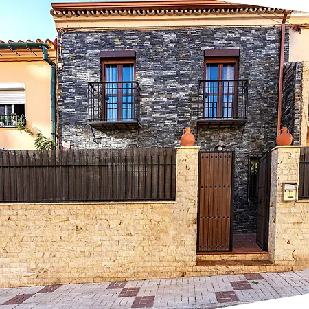 Pandora House Апартаменты